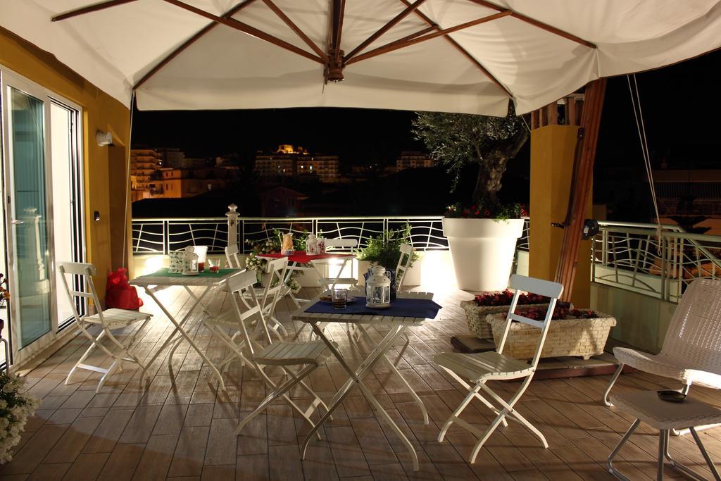 B&B I Fiori Del Mare Agropoli Εξωτερικό φωτογραφία