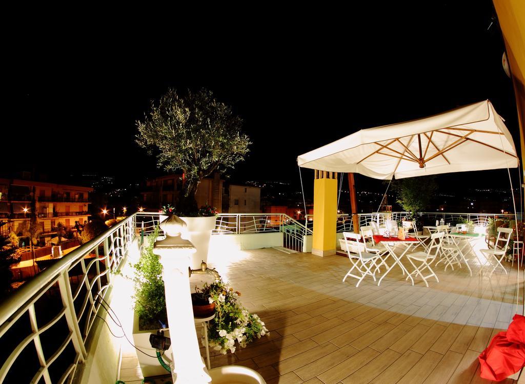 B&B I Fiori Del Mare Agropoli Εξωτερικό φωτογραφία